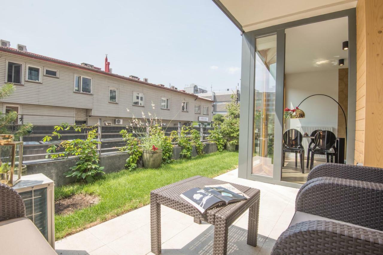 Galaxy Garden Apartment Cracow- Shopping Mall 1Min, Underground Parking, Family Friendly, City Center 크라쿠프 외부 사진